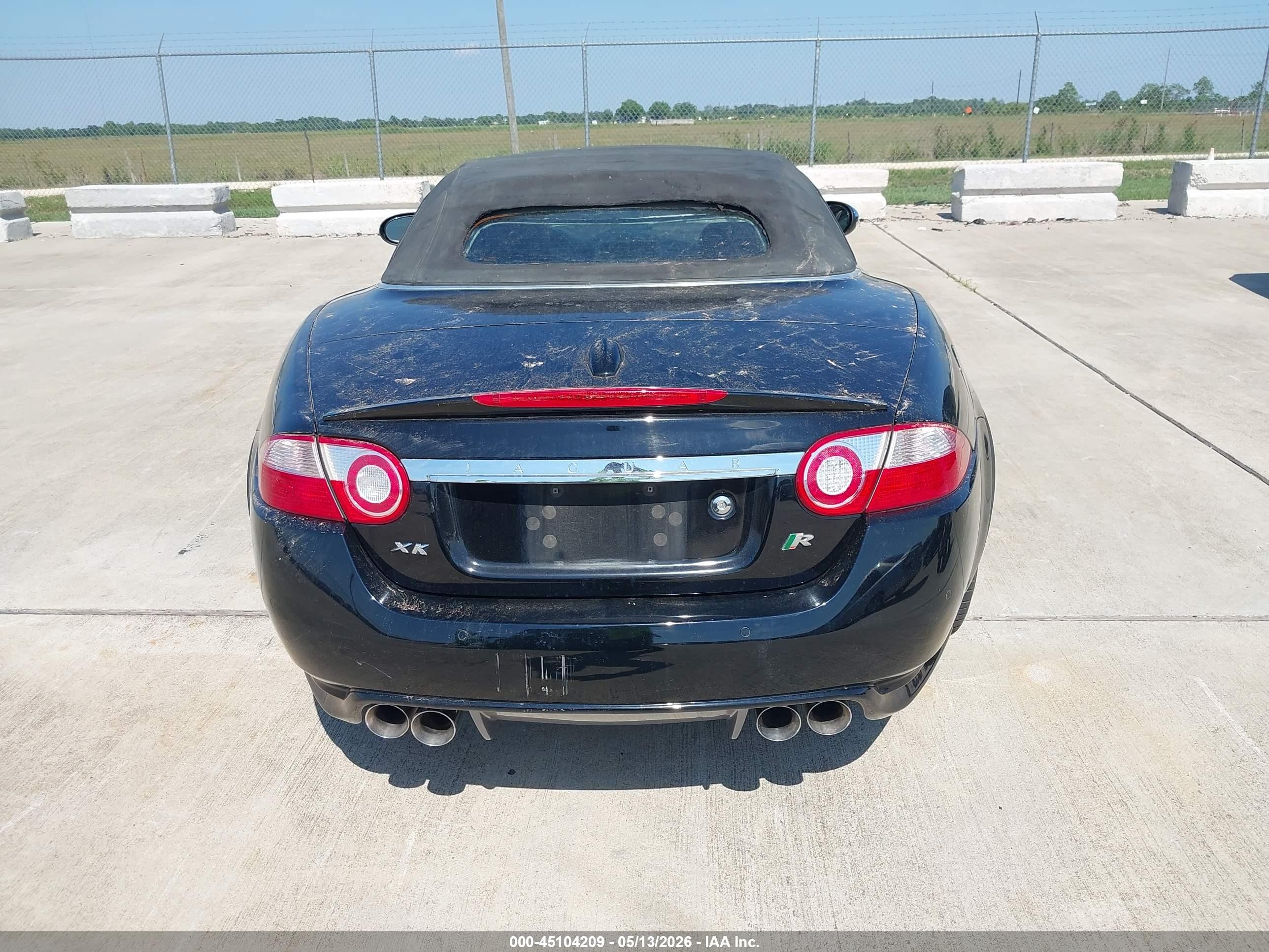 2009 Jaguar Xk   Black vin: SAJWA44B895B31594