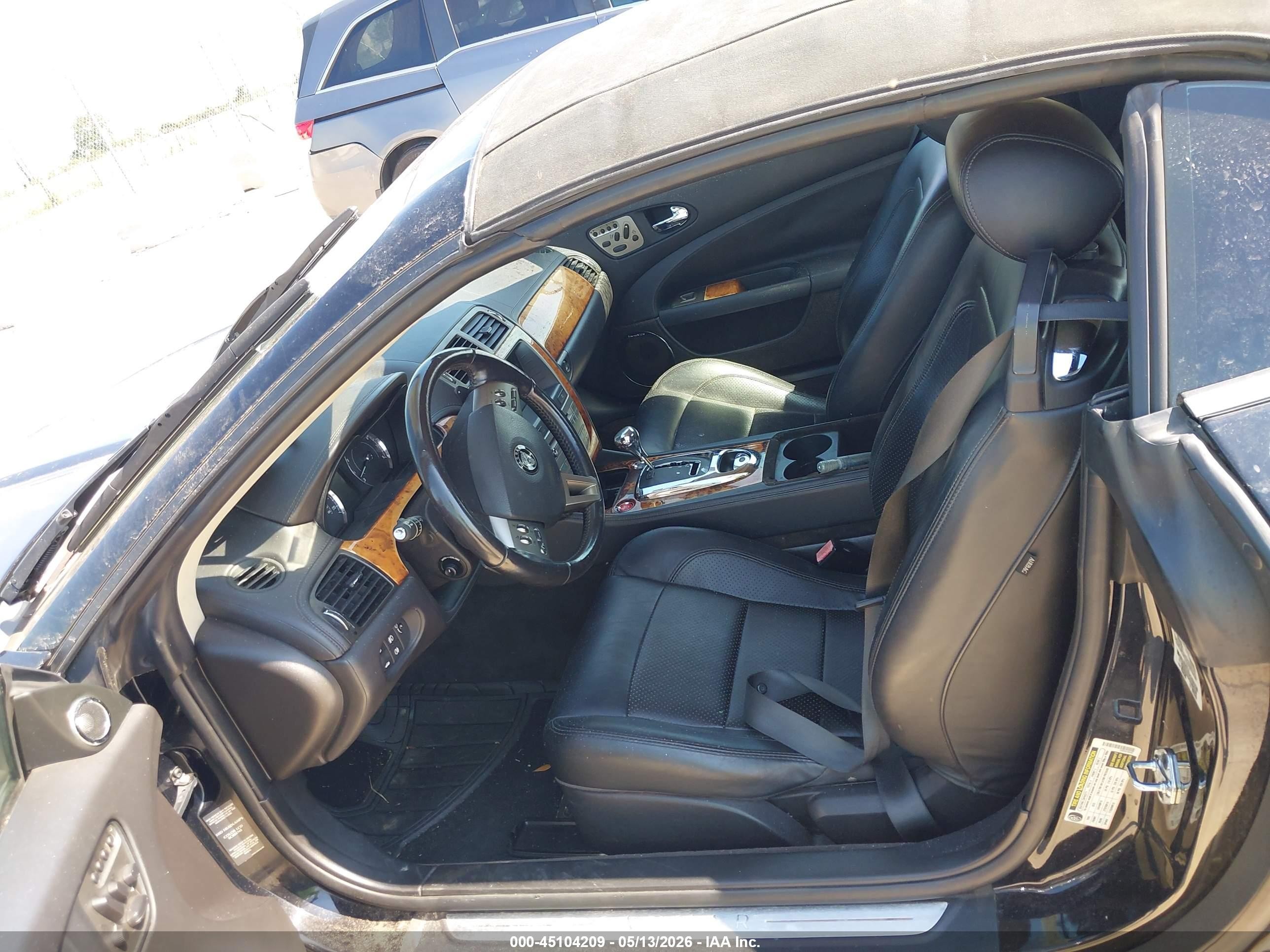 2009 Jaguar Xk   Black vin: SAJWA44B895B31594