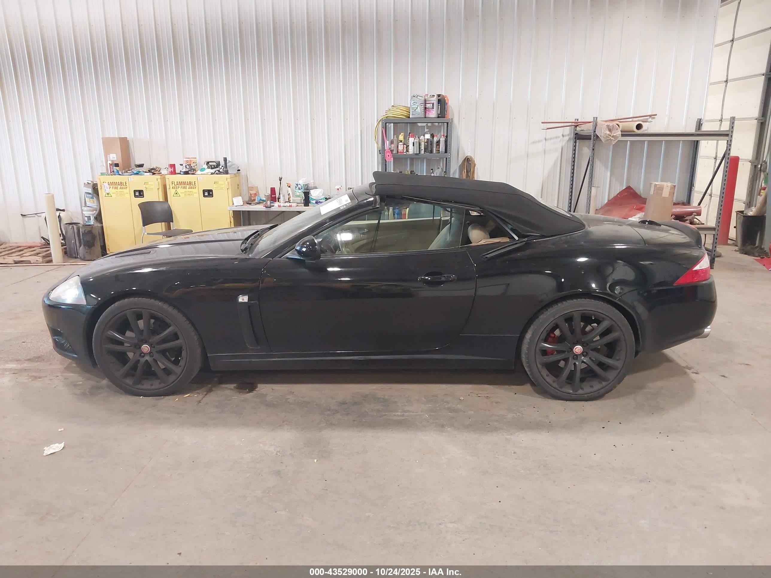 2007 Jaguar Xkr   Black vin: SAJWA44C179B13808