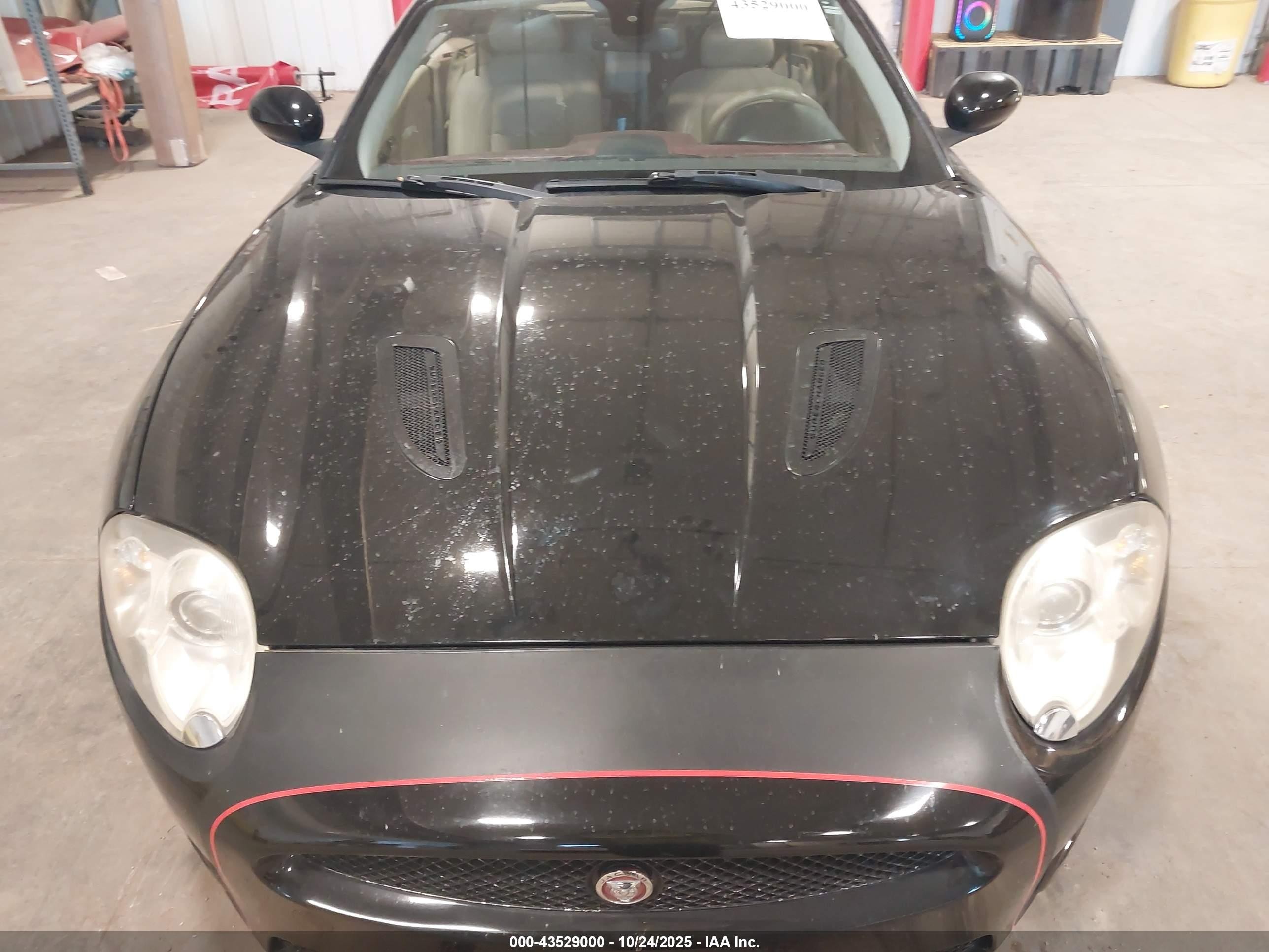 2007 Jaguar Xkr   Black vin: SAJWA44C179B13808