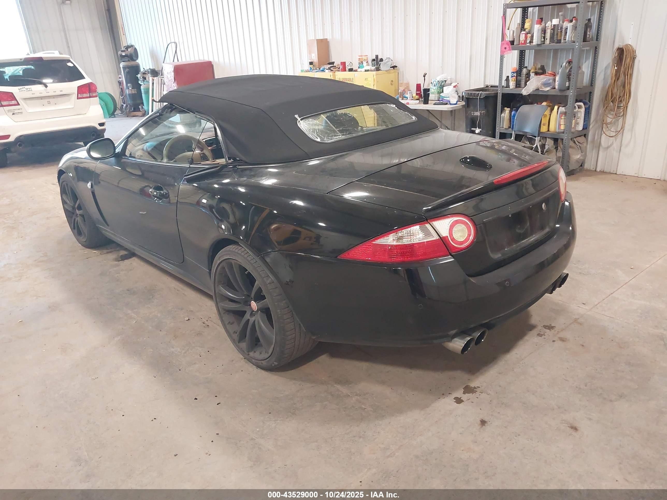 2007 Jaguar Xkr   Black vin: SAJWA44C179B13808