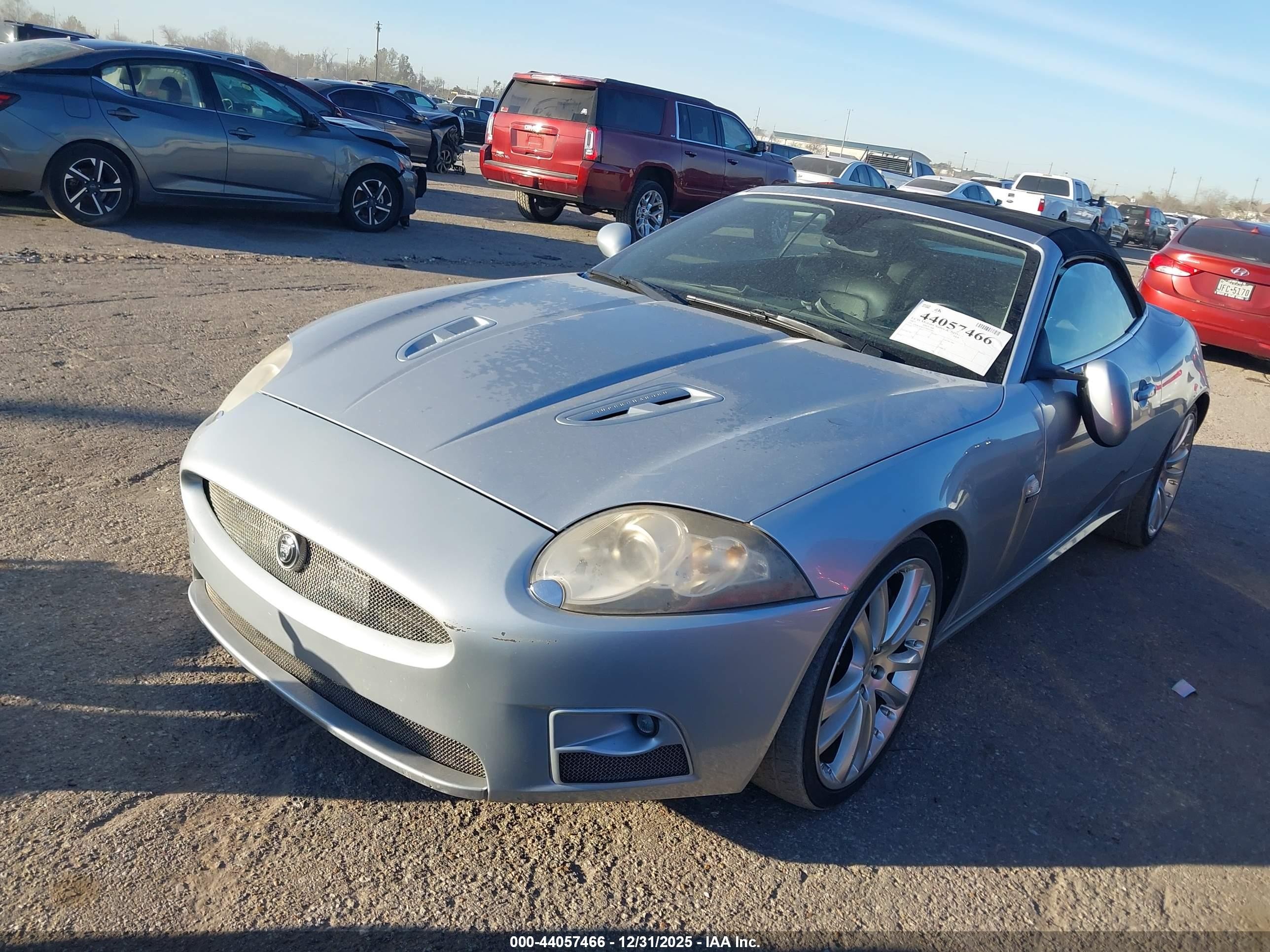 2007 Jaguar Xkr   Silver vin: SAJWA44CX79B14164