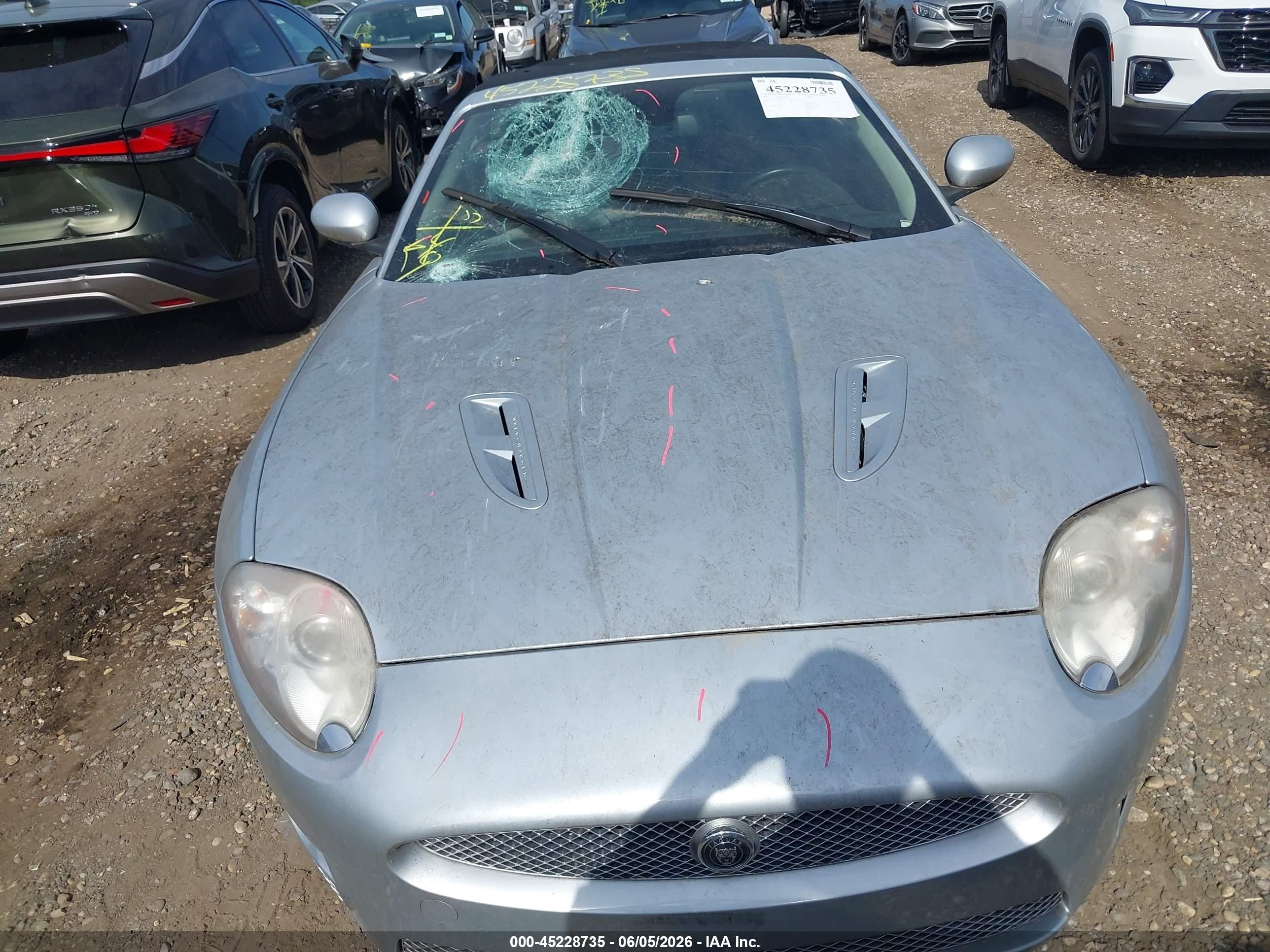 2007 Jaguar Xkr   Silver vin: SAJWA44CX79B15573