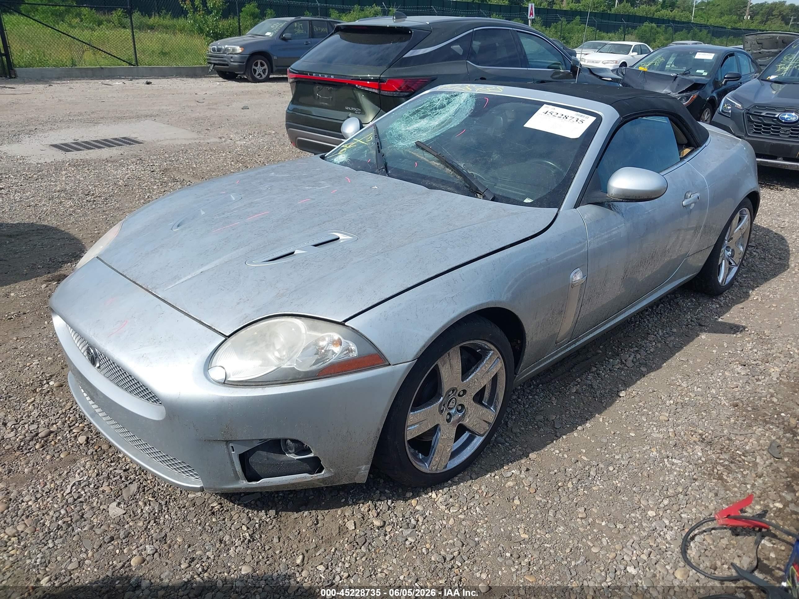 2007 Jaguar Xkr   Silver vin: SAJWA44CX79B15573