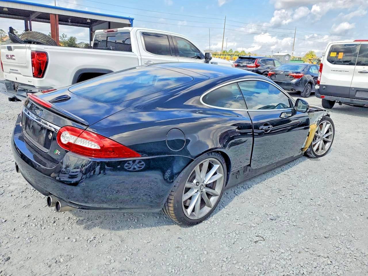 2010 Jaguar Xkr Черный vin: SAJWA4DC0AMB34220