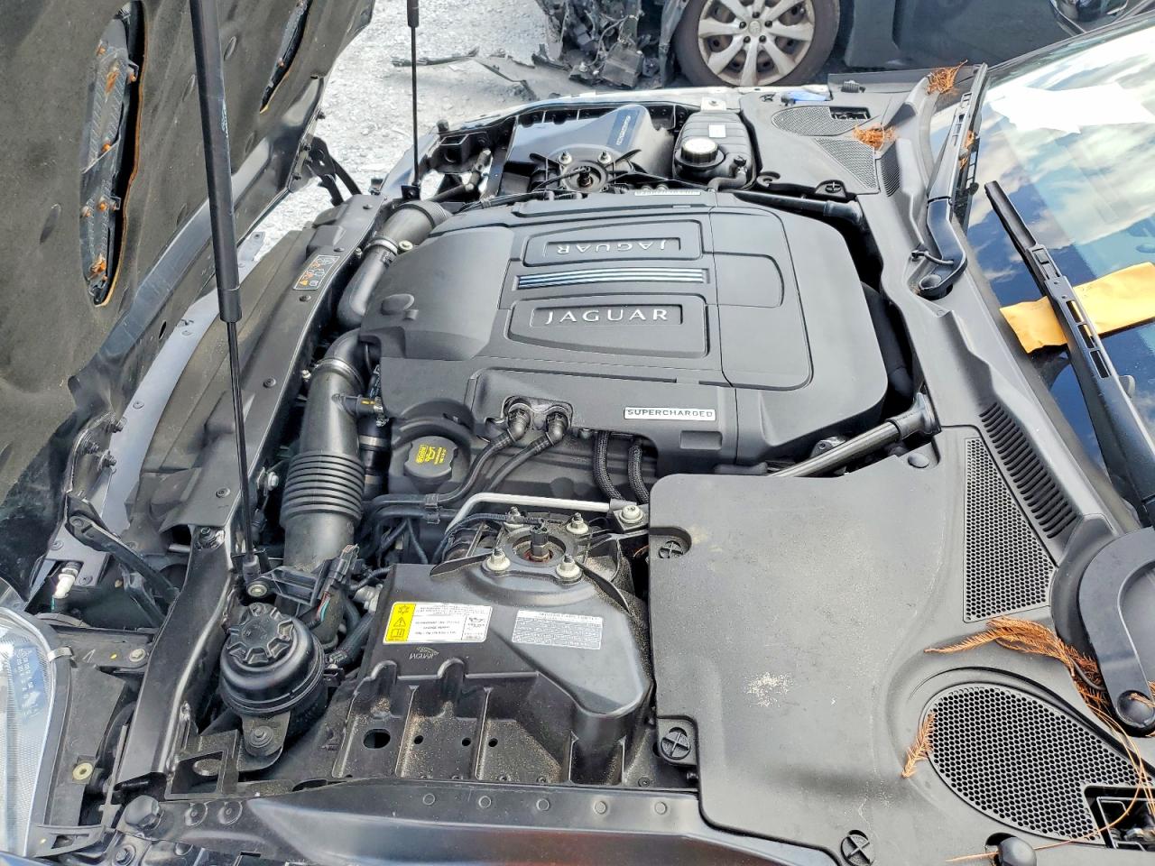 2010 Jaguar Xkr Черный vin: SAJWA4DC0AMB34220