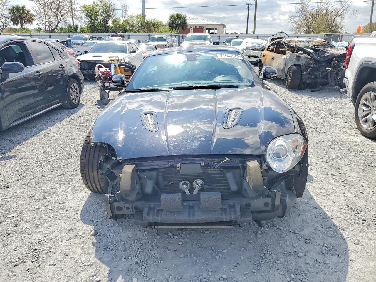 2010 Jaguar Xkr Черный vin: SAJWA4DC0AMB34220