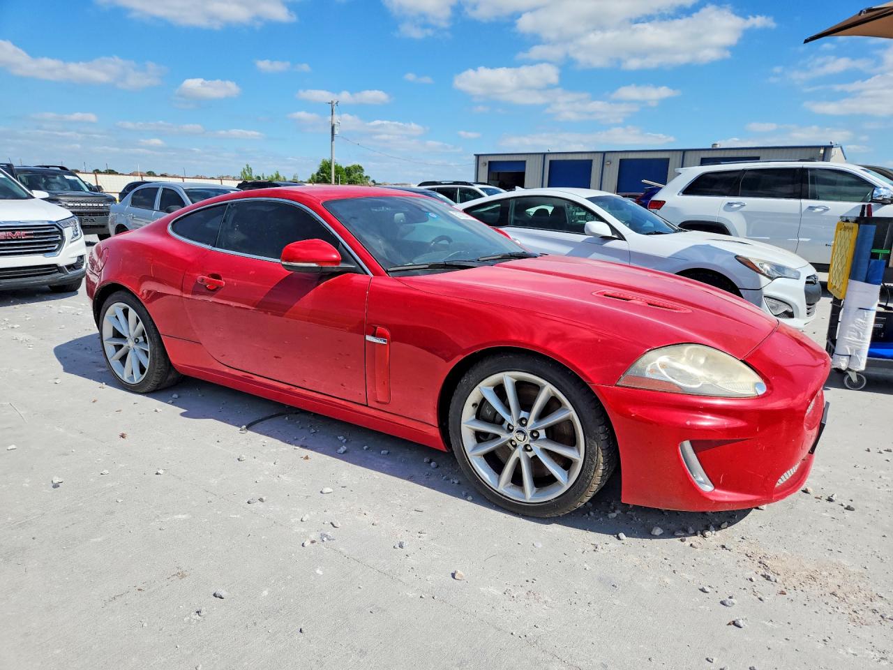 2011 Jaguar Xkr Red vin: SAJWA4DC1BMB41341