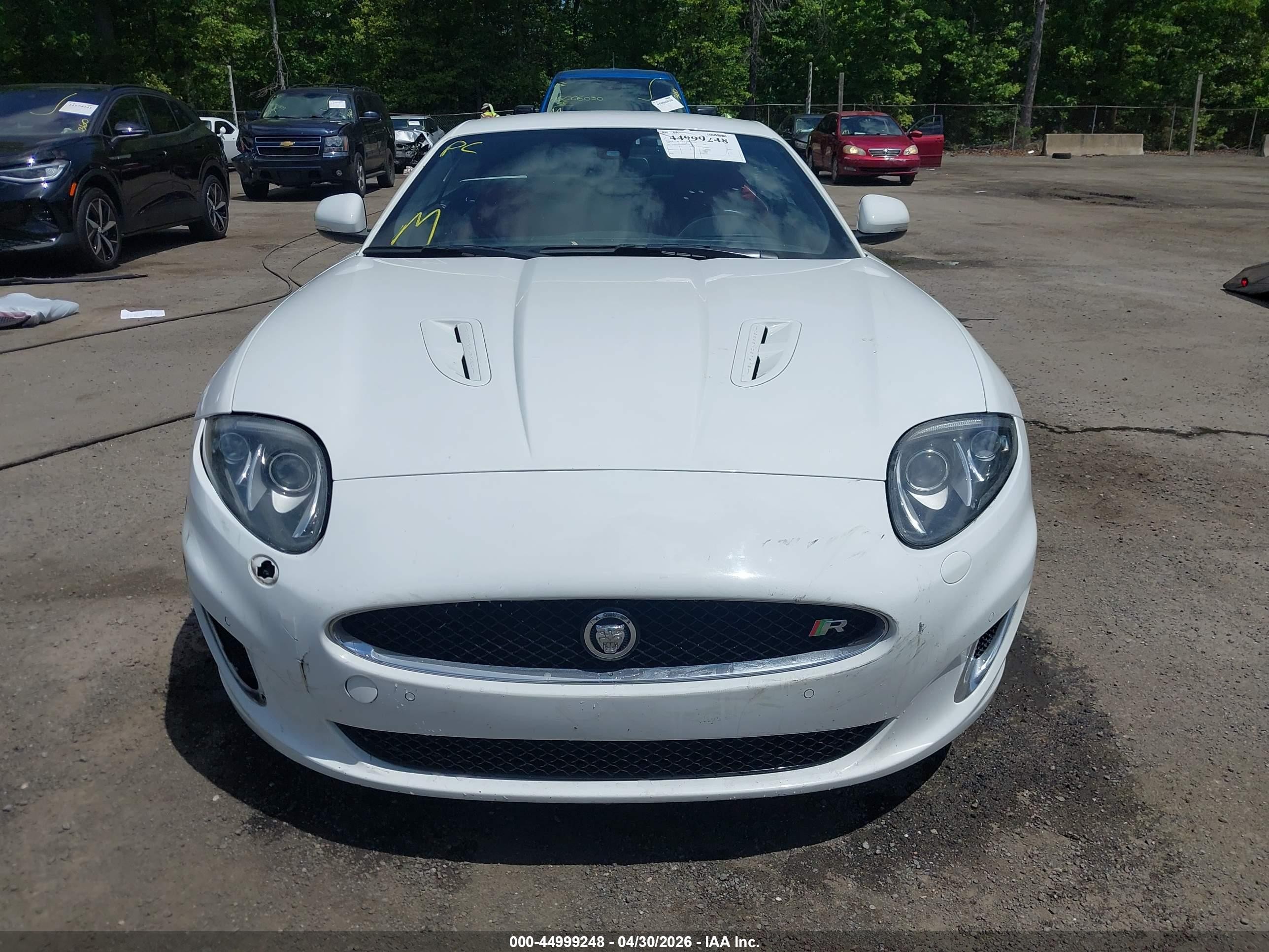 2013 Jaguar Xk Xkr White vin: SAJWA4DC1DMB51306
