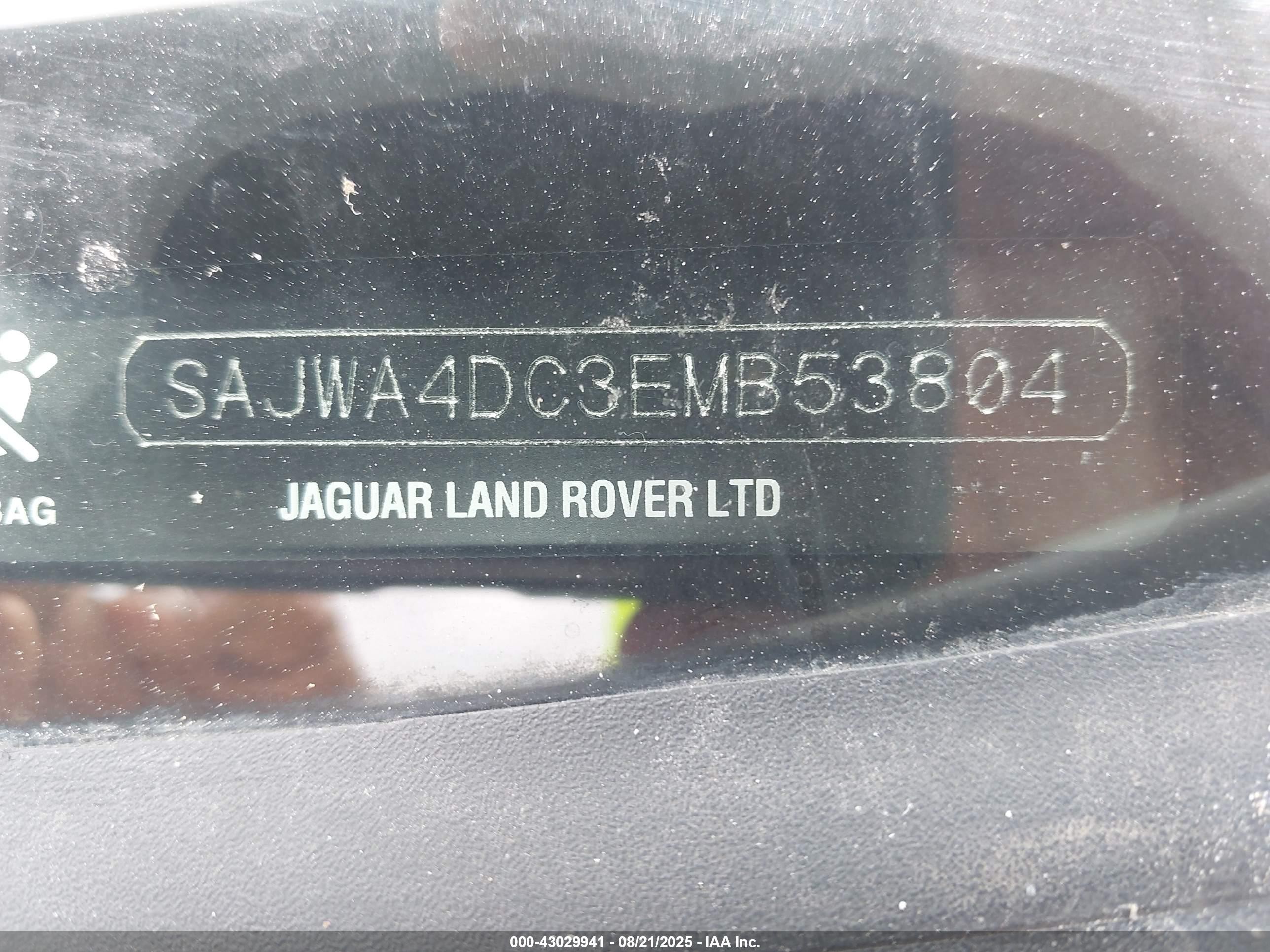 2014 Jaguar Xk Xkr White vin: SAJWA4DC3EMB53804