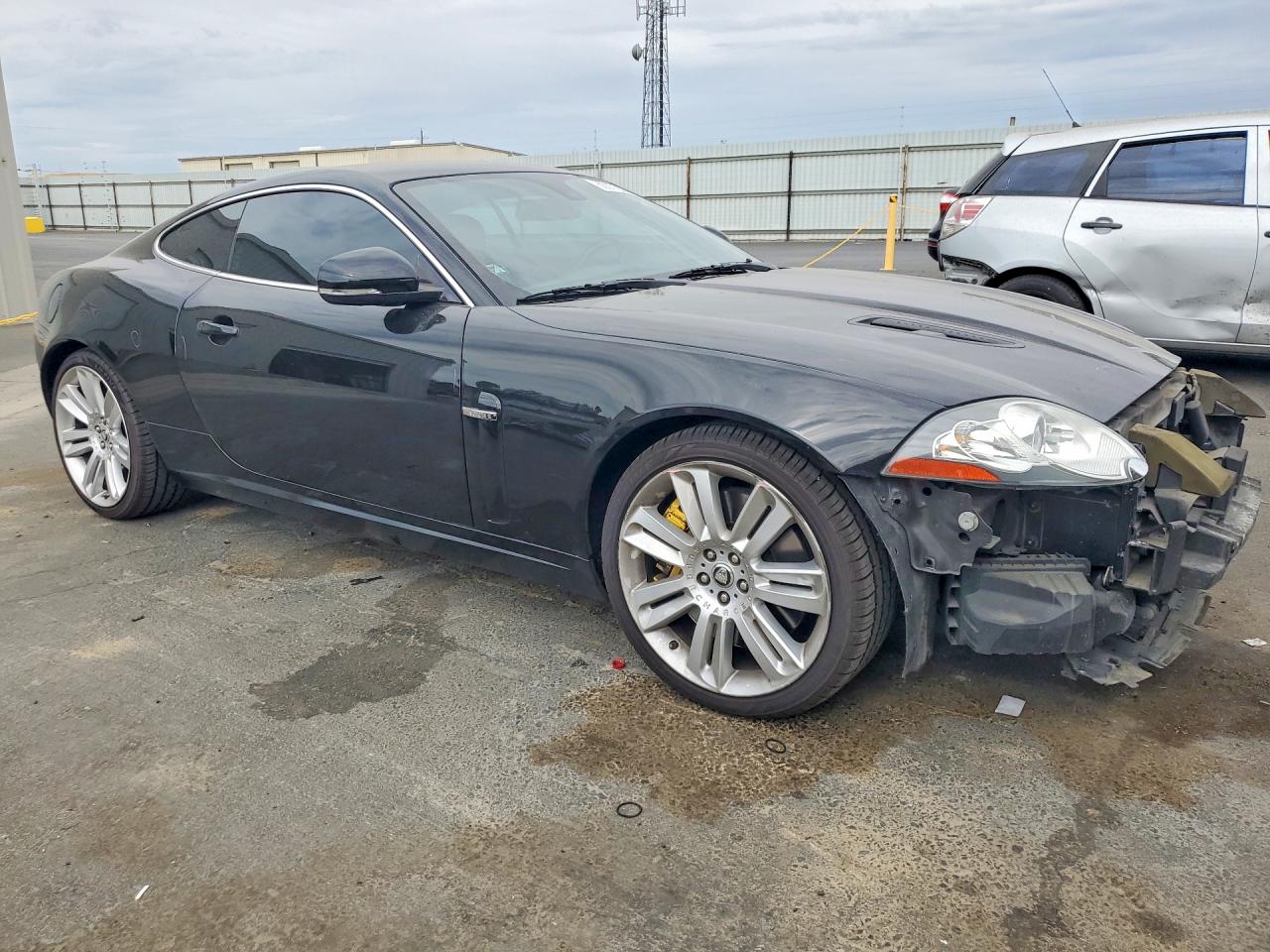 2010 Jaguar Xkr Black vin: SAJWA4DCXAMB35116