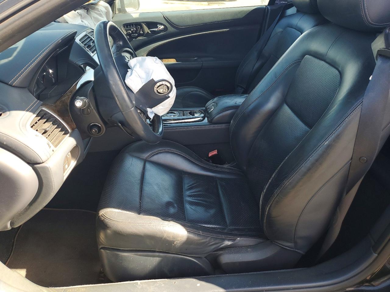 2013 Jaguar Xkr Black vin: SAJWA4EC4DMB49337