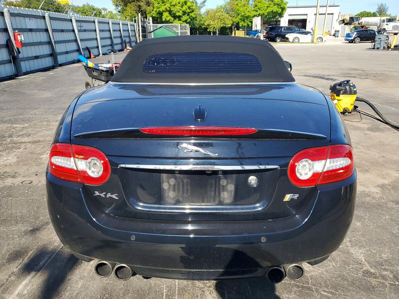 2013 Jaguar Xkr Black vin: SAJWA4EC4DMB49337