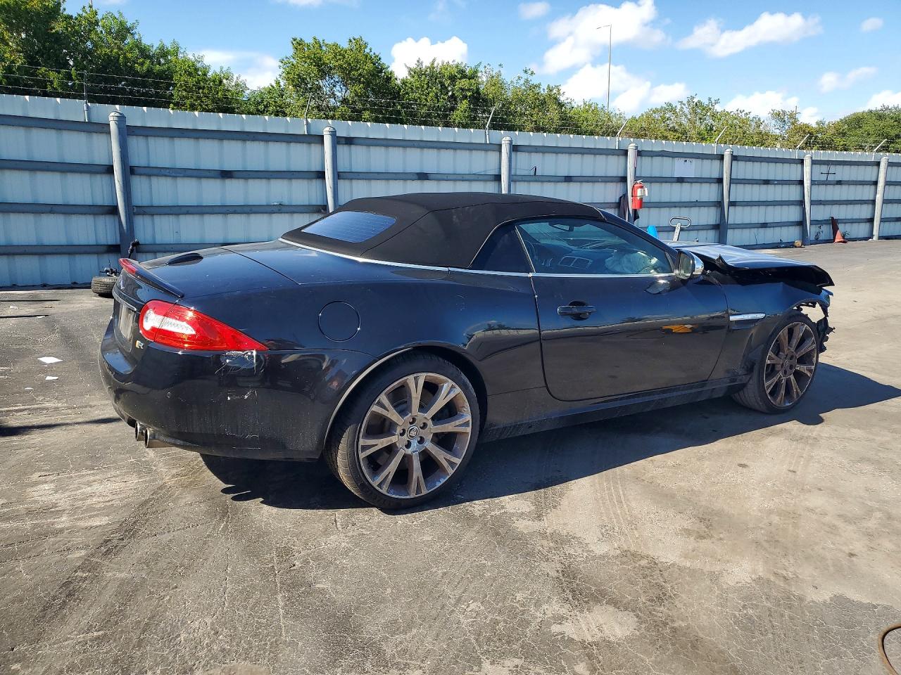 2013 Jaguar Xkr Black vin: SAJWA4EC4DMB49337