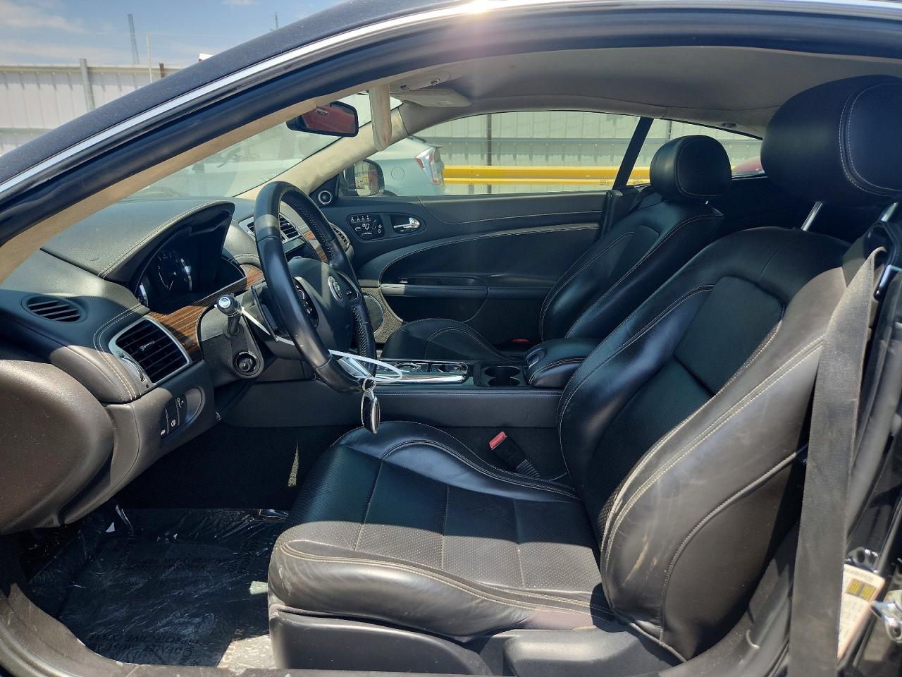2012 Jaguar Xk Charcoal vin: SAJWA4FB1CLB47412