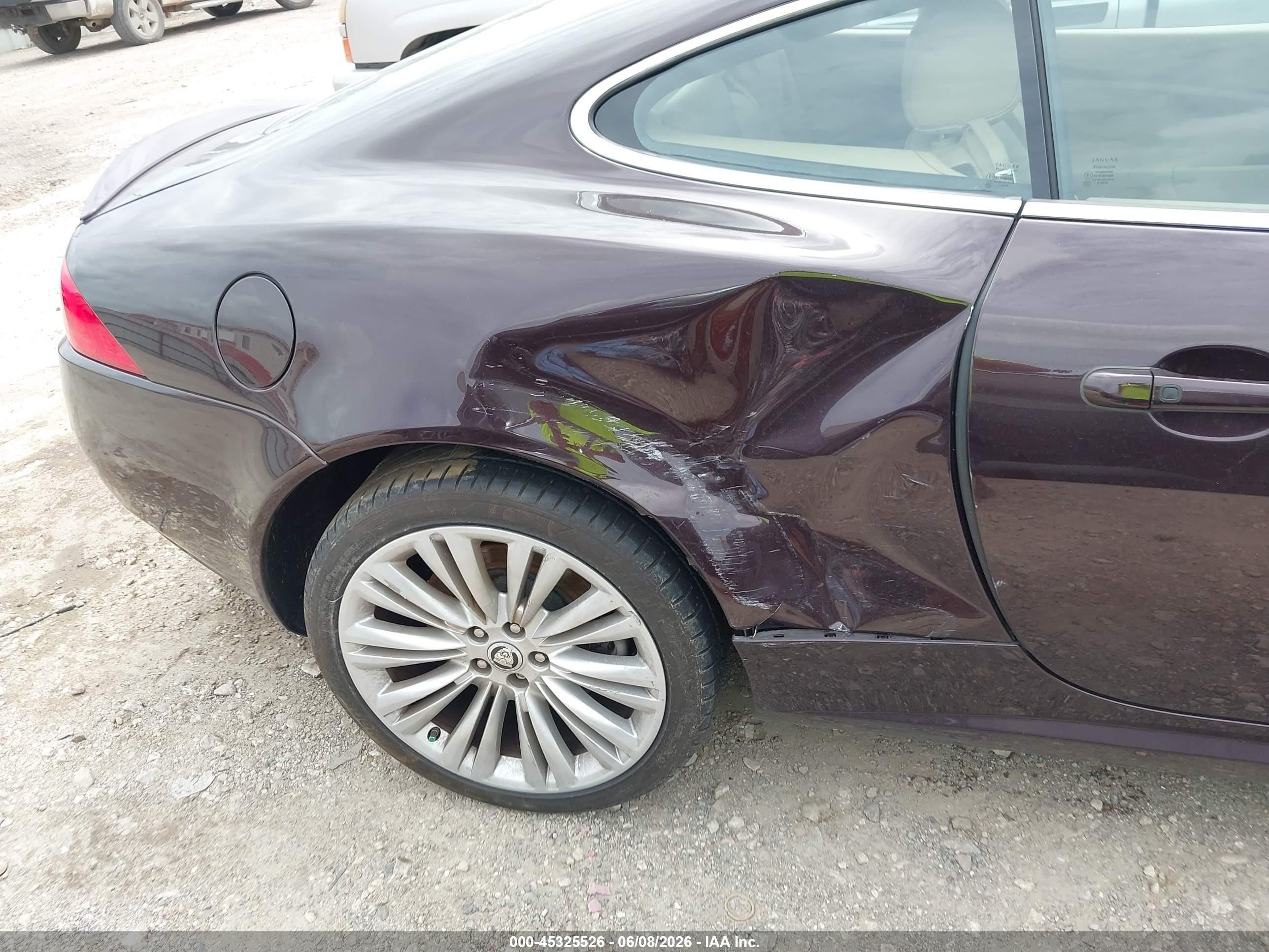 2012 Jaguar Xk   Purple vin: SAJWA4FB1CLB48477