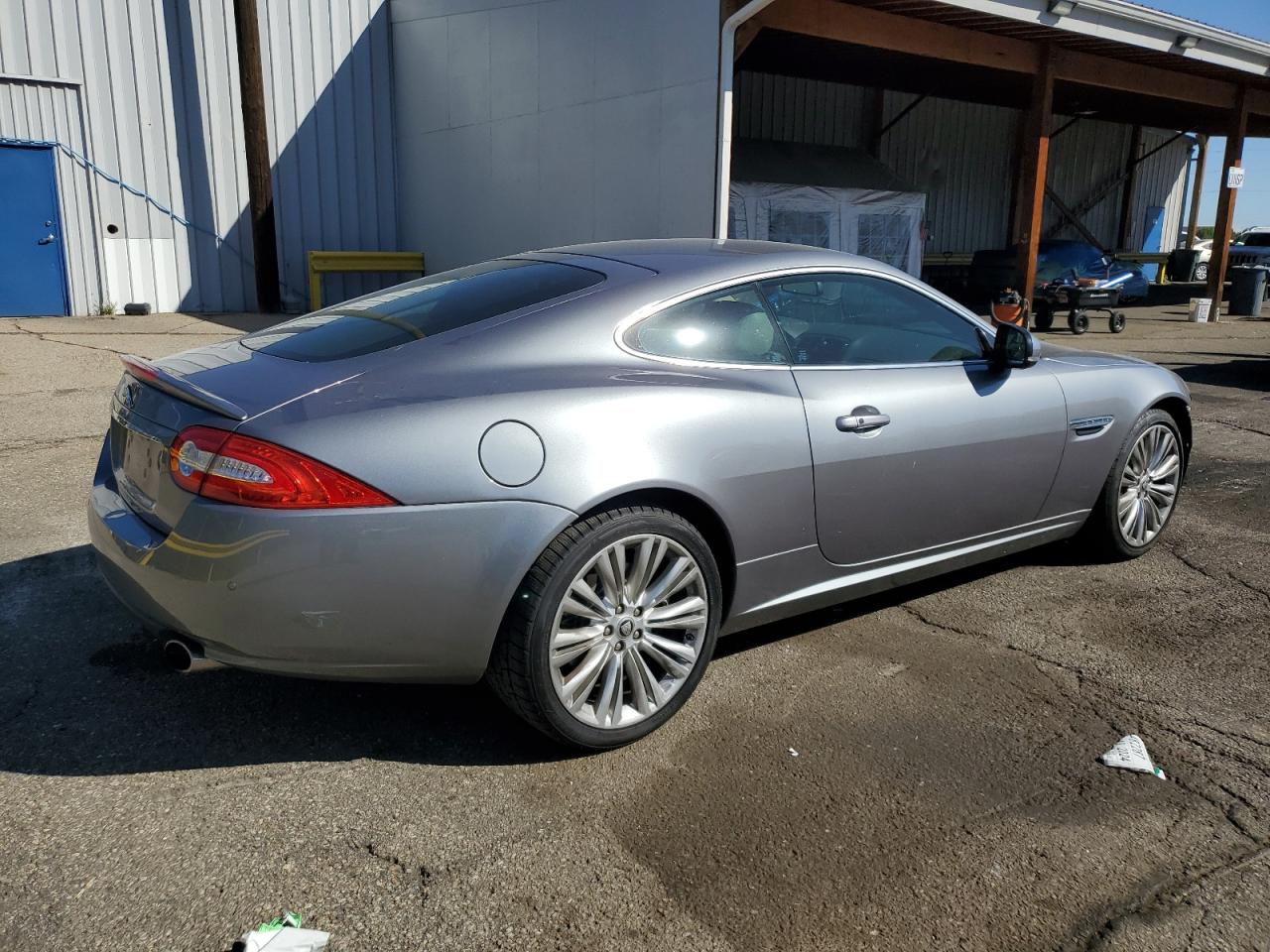2012 Jaguar Xk Gray vin: SAJWA4FB2CLB46253