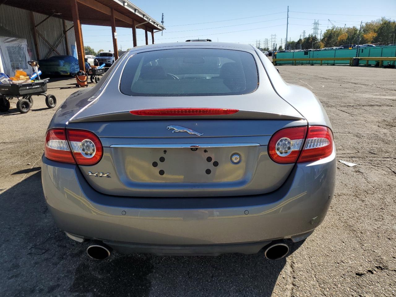2012 Jaguar Xk Gray vin: SAJWA4FB2CLB46253