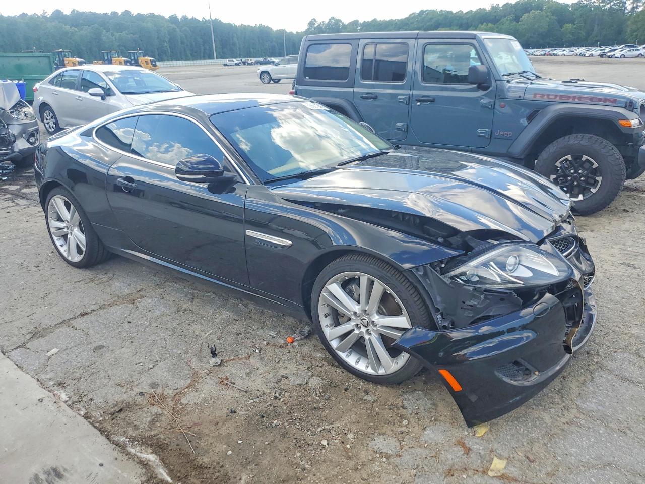 2013 Jaguar Xk Black vin: SAJWA4FB2DLB50904
