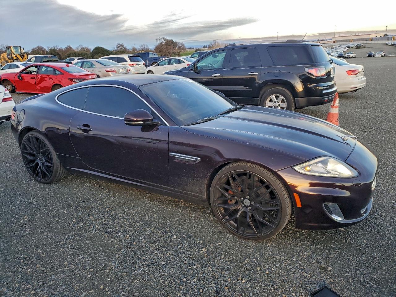 2012 Jaguar Xk Бордовый vin: SAJWA4FB5CLB46697