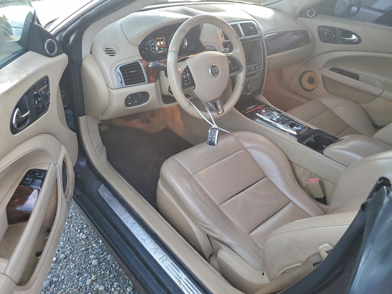 2012 Jaguar Xk Бордовый vin: SAJWA4FB5CLB46697