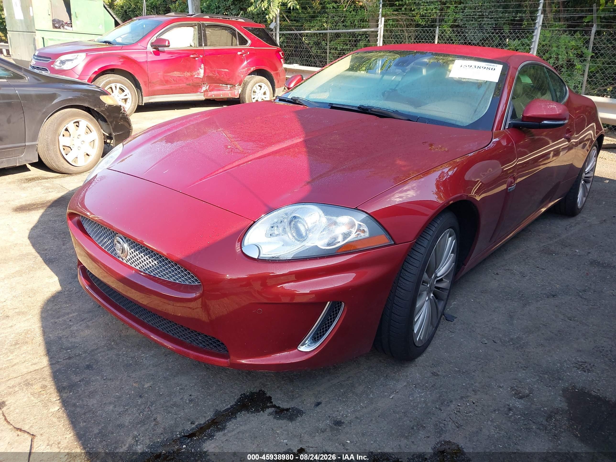 2011 Jaguar Xk   Red vin: SAJWA4FBXBLB43471