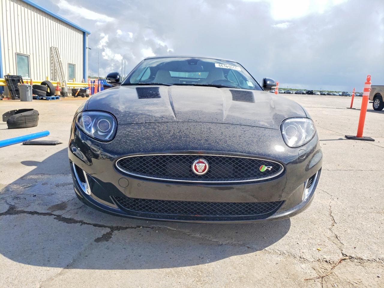 2015 Jaguar Xkr Black vin: SAJWA4FC5FMB56783