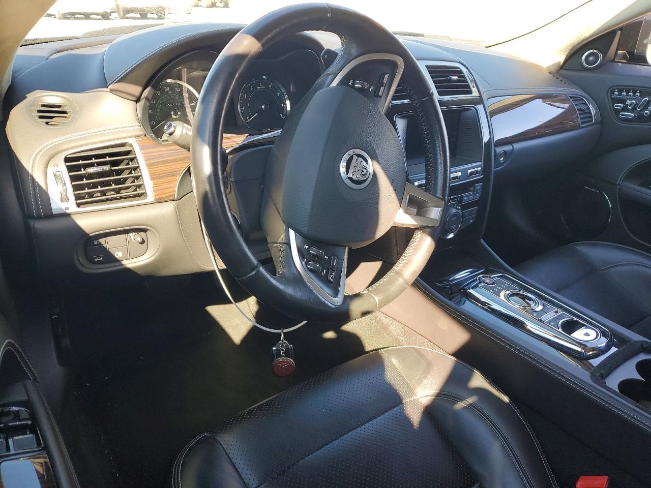 2012 Jaguar Xk Black vin: SAJWA4GB2CLB45960