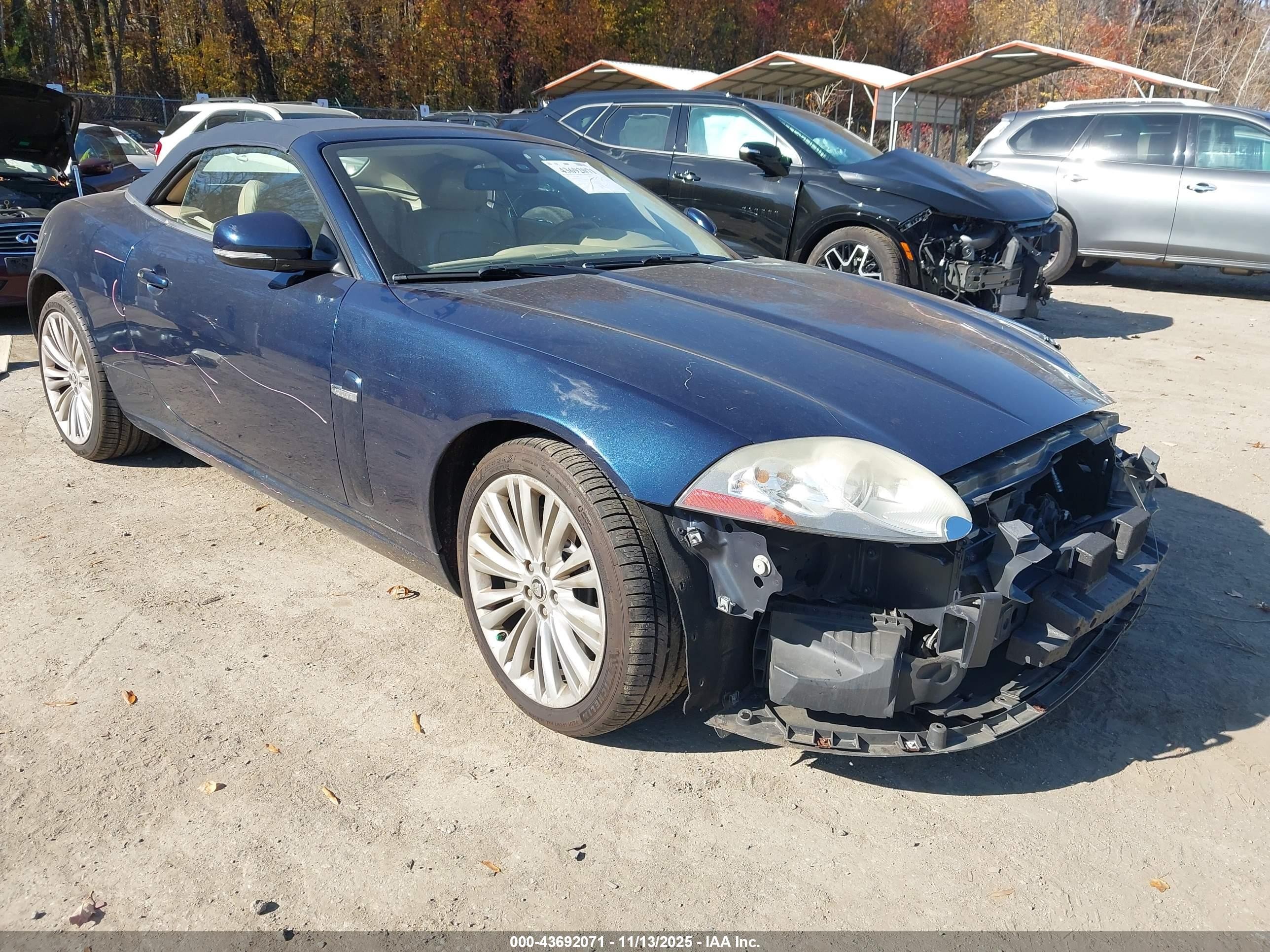 2010 Jaguar Xk   Blue vin: SAJWA4GB5ALB37347