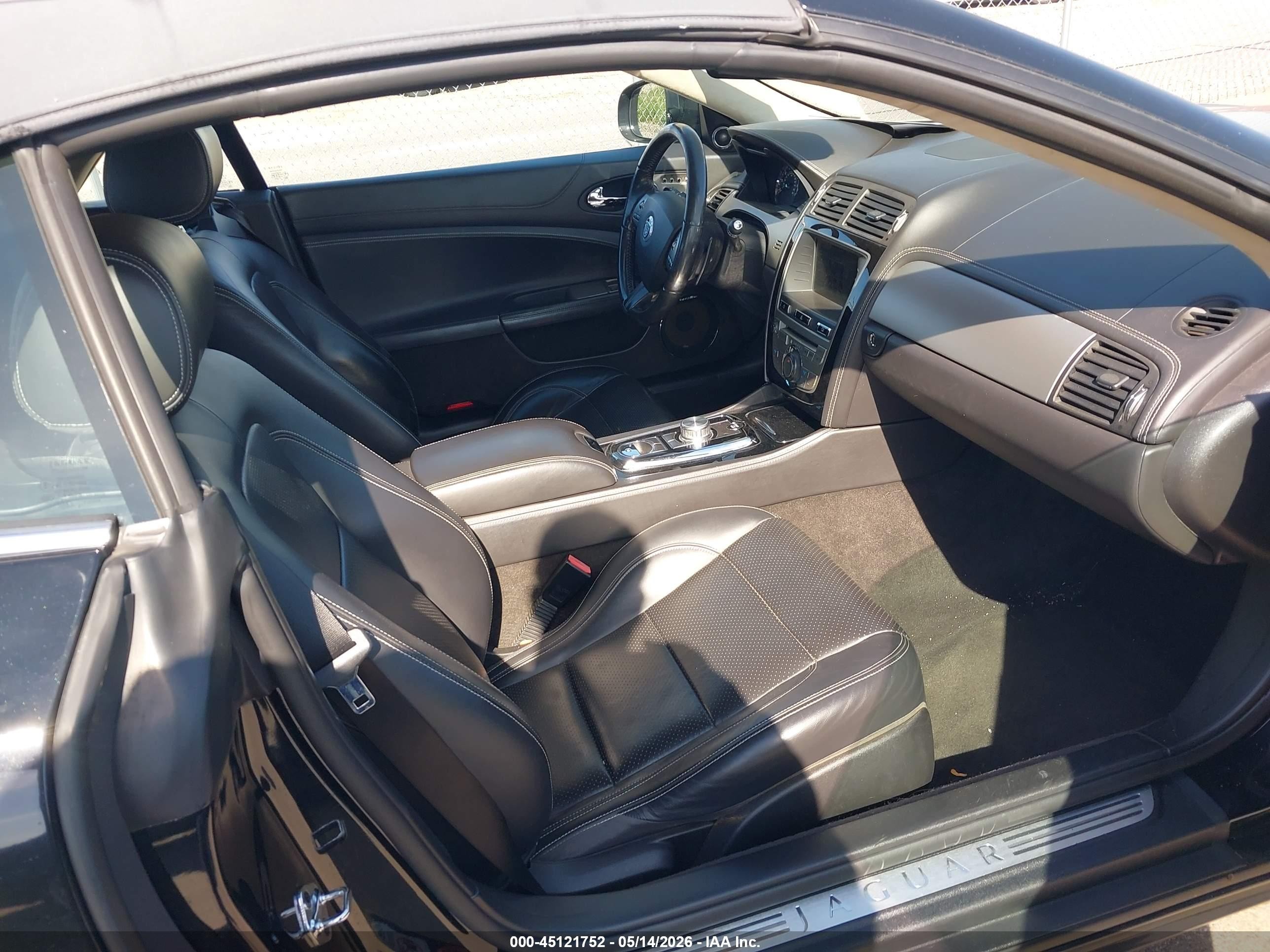 2010 Jaguar Xk Черный vin: SAJWA4GB7ALB32960