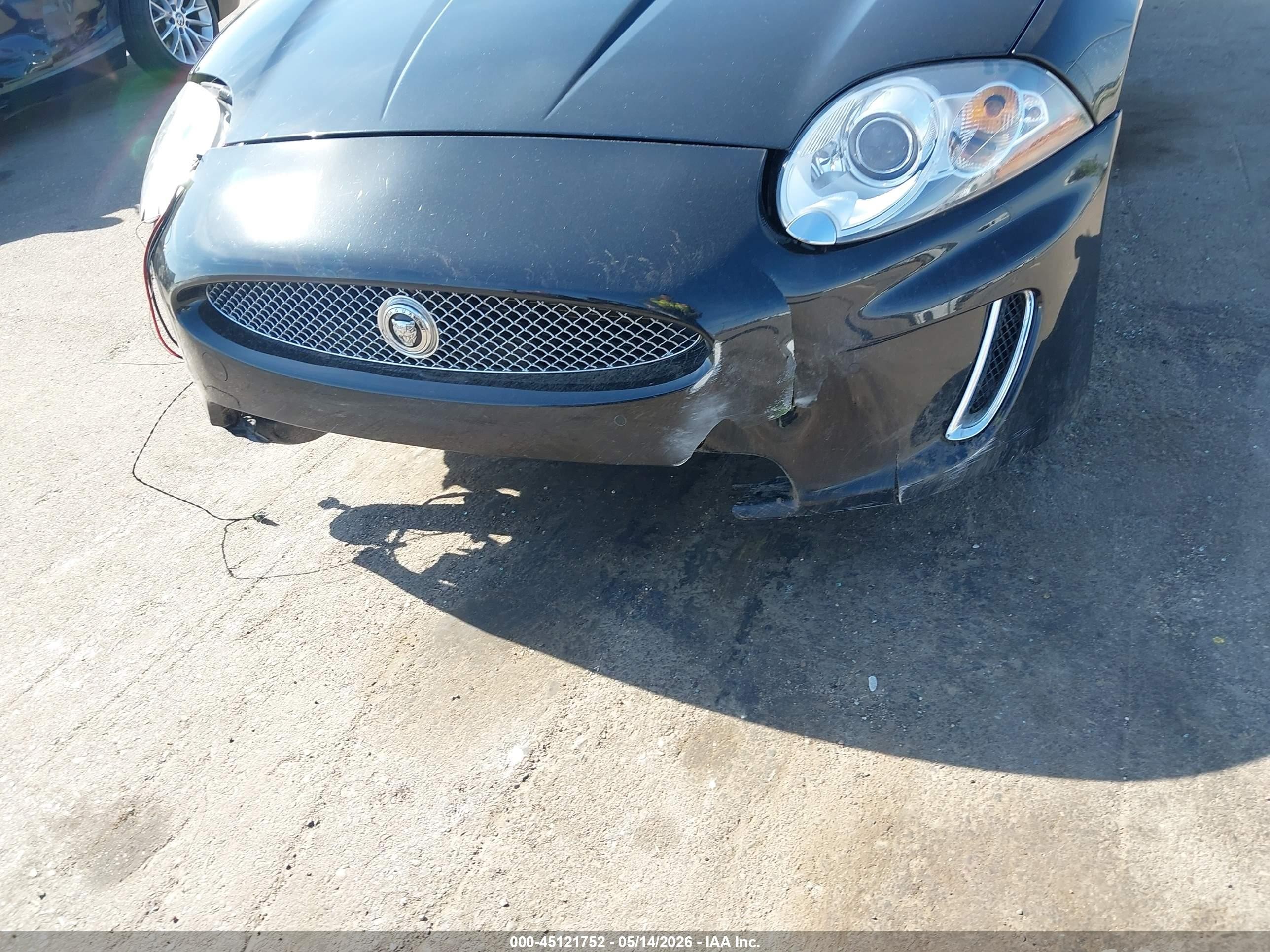2010 Jaguar Xk Черный vin: SAJWA4GB7ALB32960
