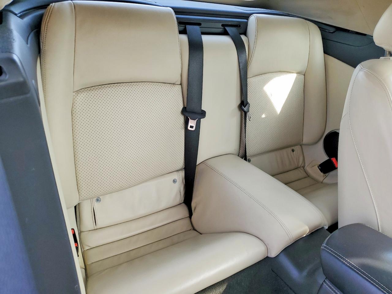 2012 Jaguar Xk Blue vin: SAJWA4GBXCLB46984