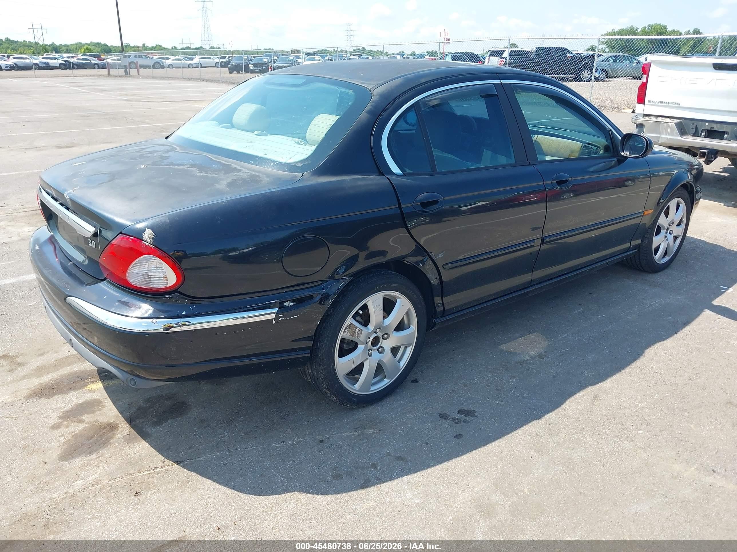 2005 Jaguar X-type 3.0 Black vin: SAJWA51A45WE56474