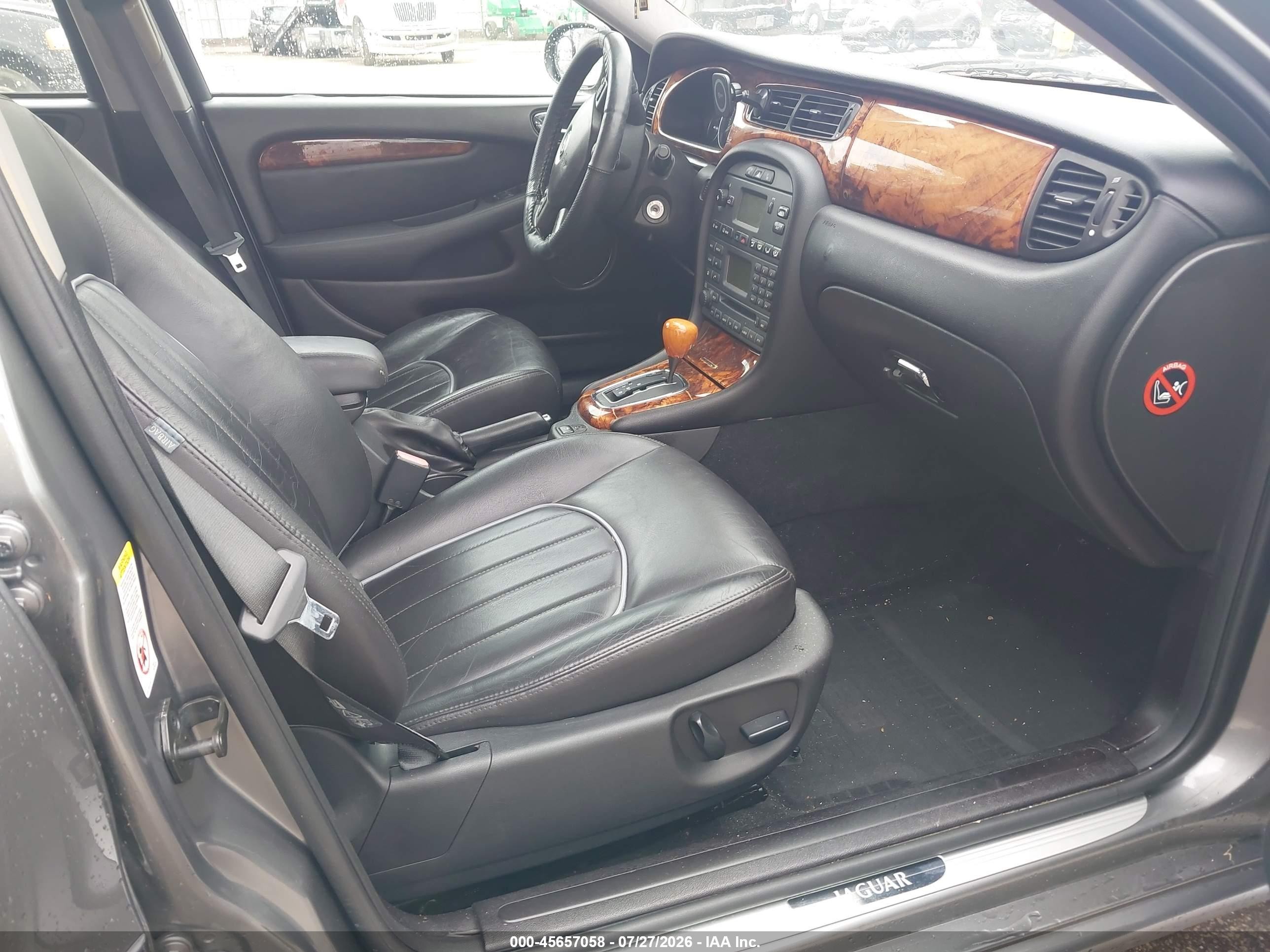 2007 Jaguar X-type 3.0 Gray vin: SAJWA51A67WJ22107
