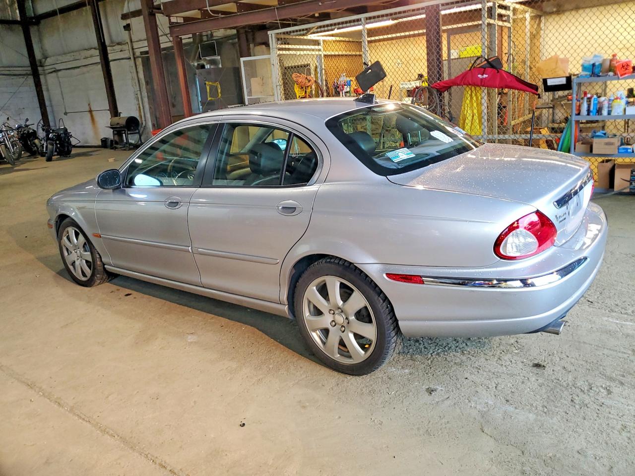 2005 Jaguar X-type 3.0 Gray vin: SAJWA51A95WE57393