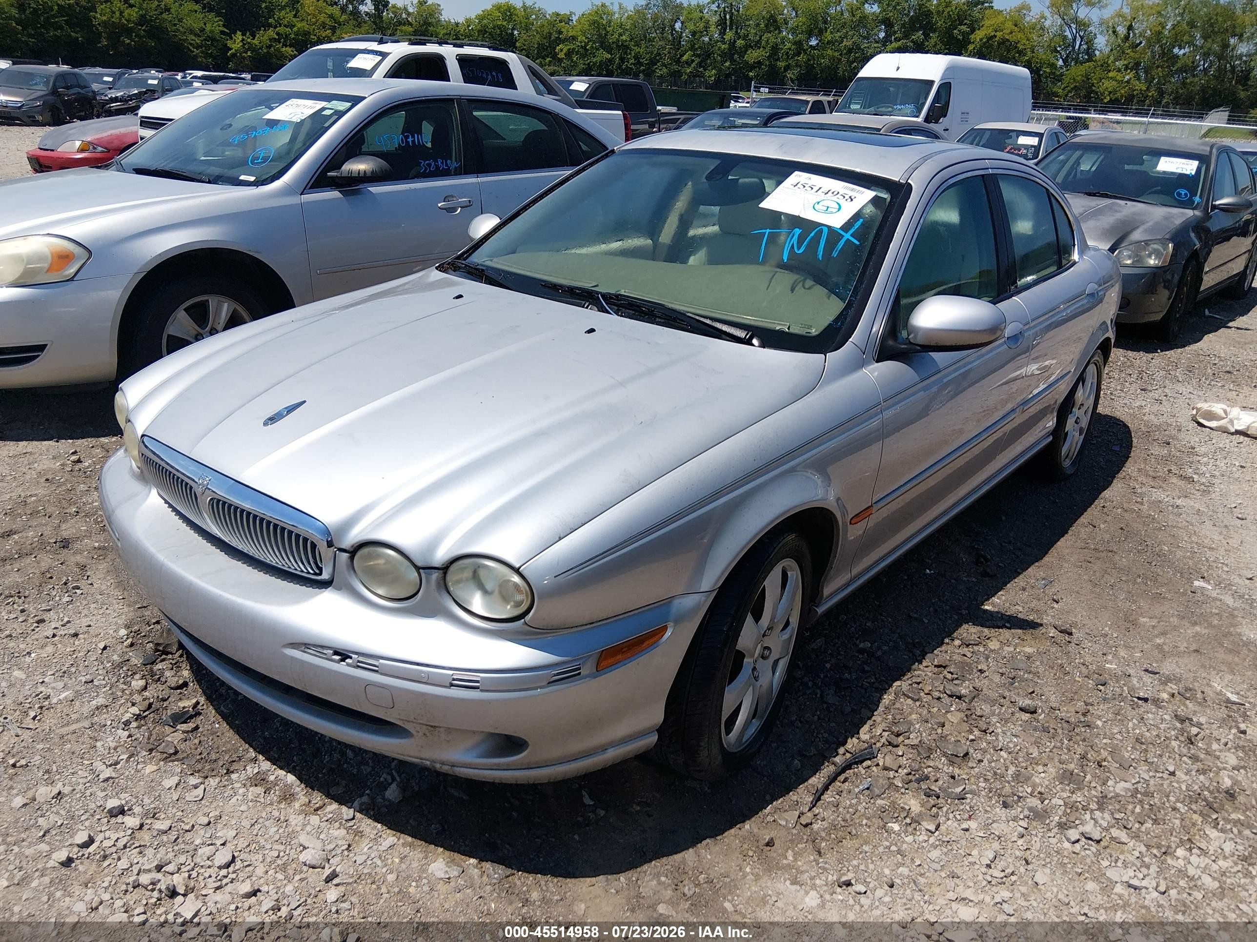 2005 Jaguar X-type 3.0 Silver vin: SAJWA51C05WE24512