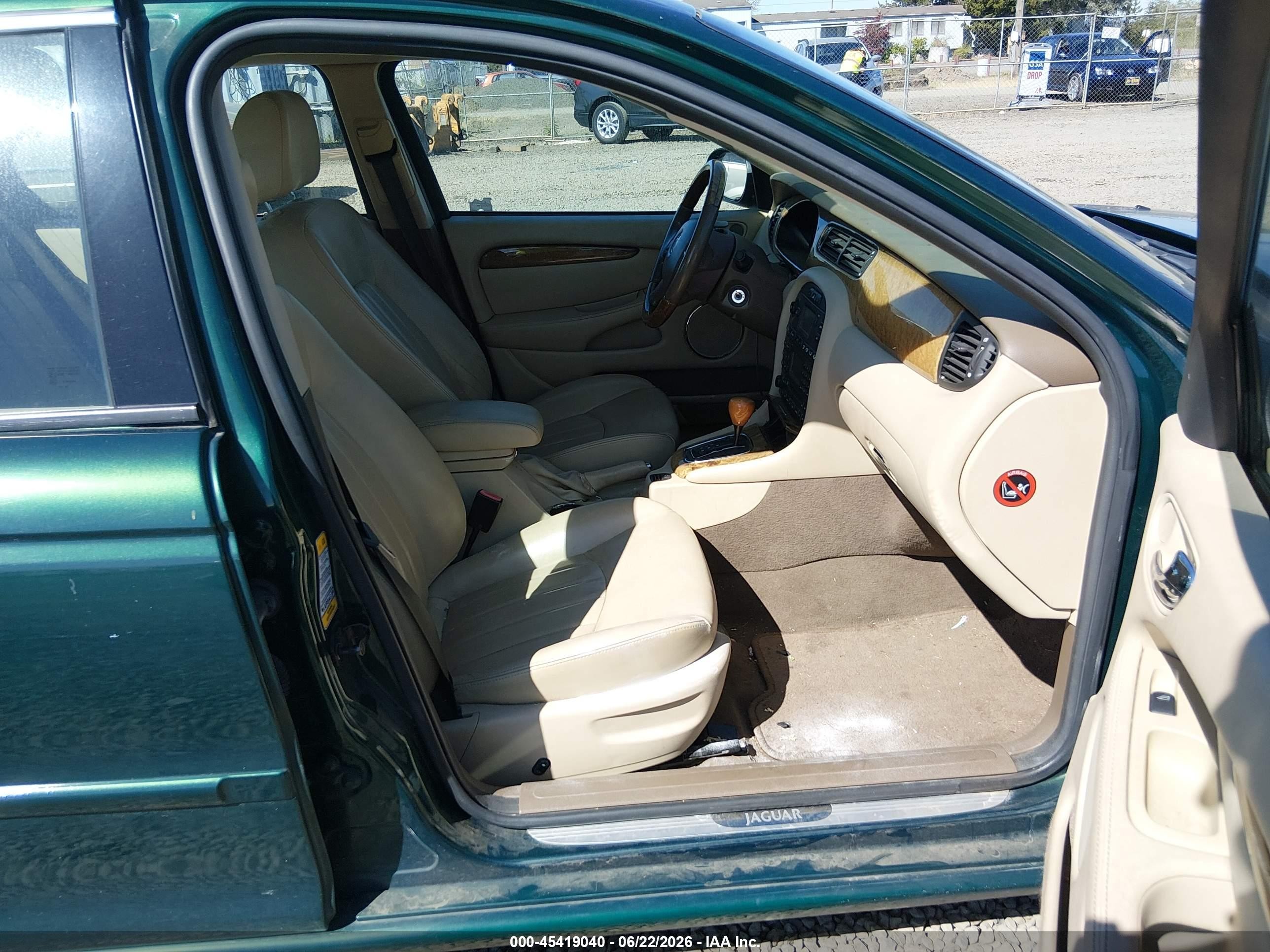 2005 Jaguar X-type 3.0 Green vin: SAJWA51CX5WE29149