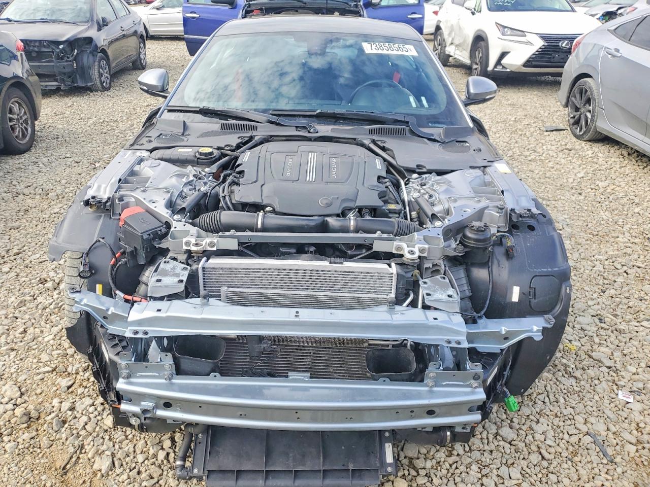 2015 Jaguar F-type R Silver vin: SAJWA6DA0FMK18651