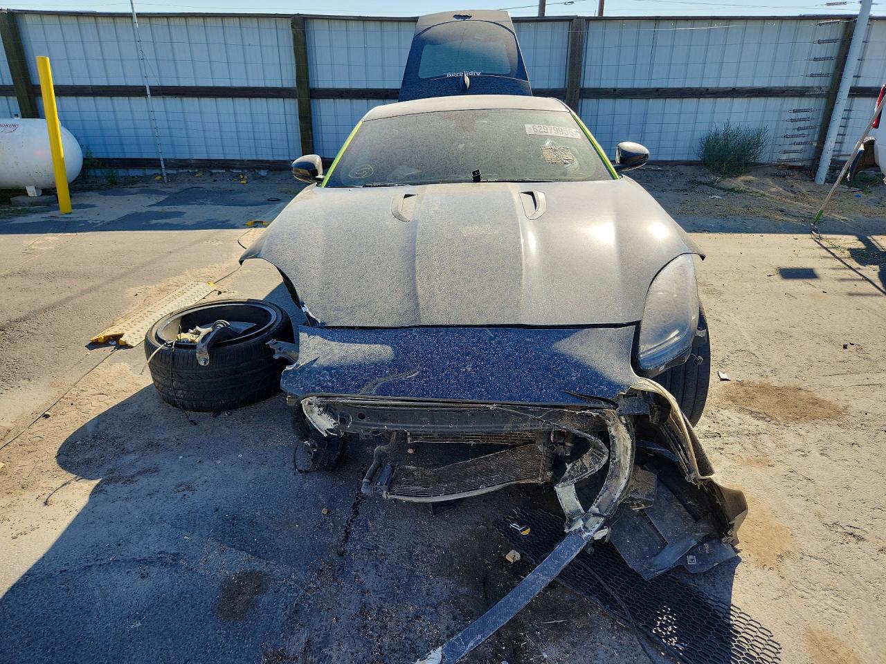 2015 Jaguar F-type R Black vin: SAJWA6DA1FMK16004