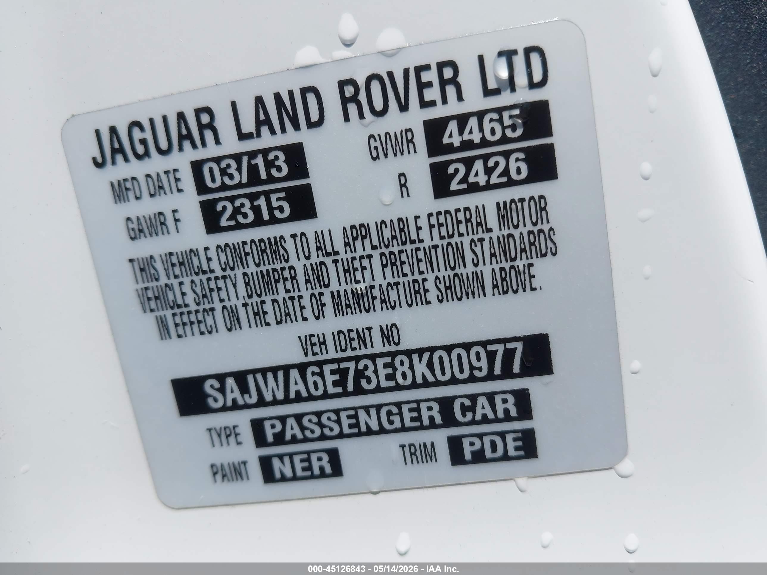 2014 Jaguar F-type   White vin: SAJWA6E73E8K00977