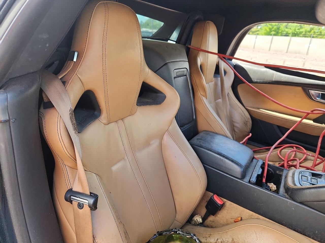 2014 Jaguar F-type F-type Черный vin: SAJWA6E77E8K04059