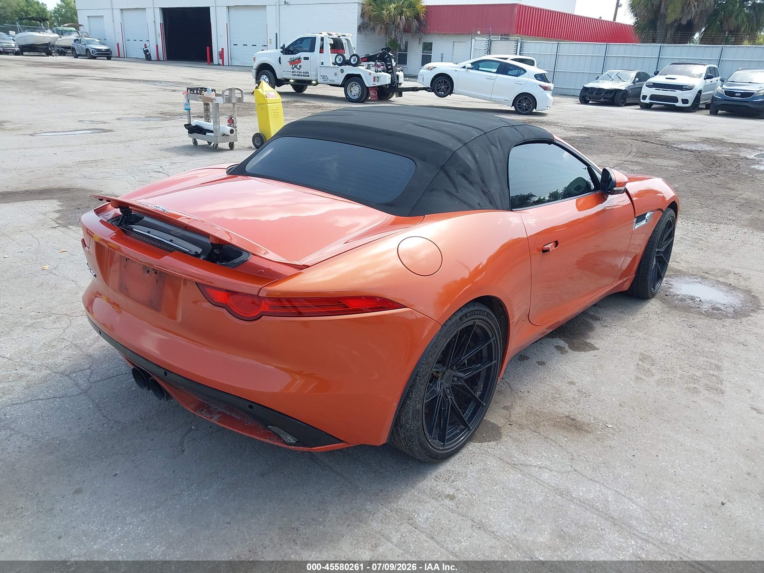 2014 Jaguar F-type   Orange vin: SAJWA6E78E8K05401