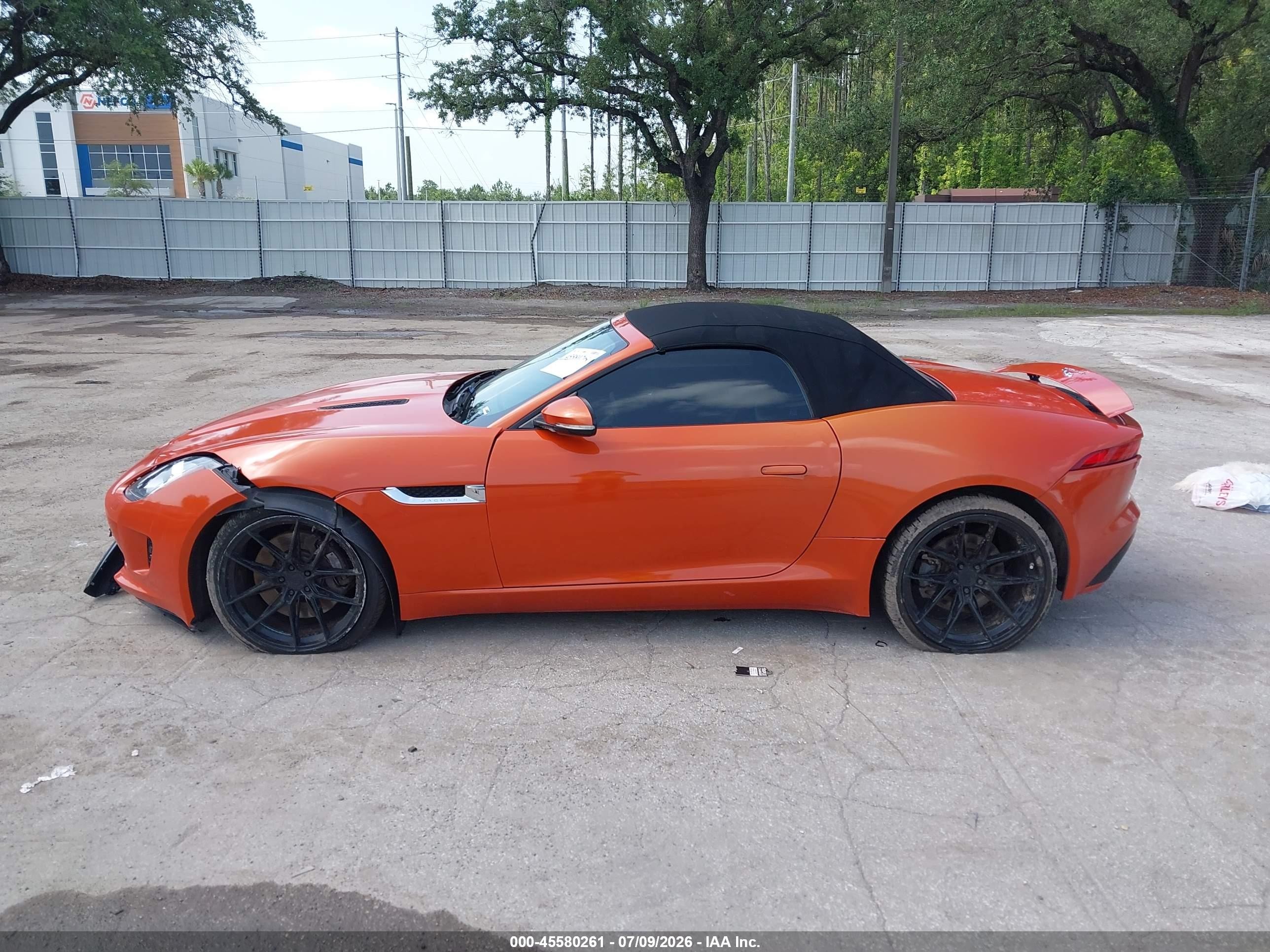 2014 Jaguar F-type   Orange vin: SAJWA6E78E8K05401