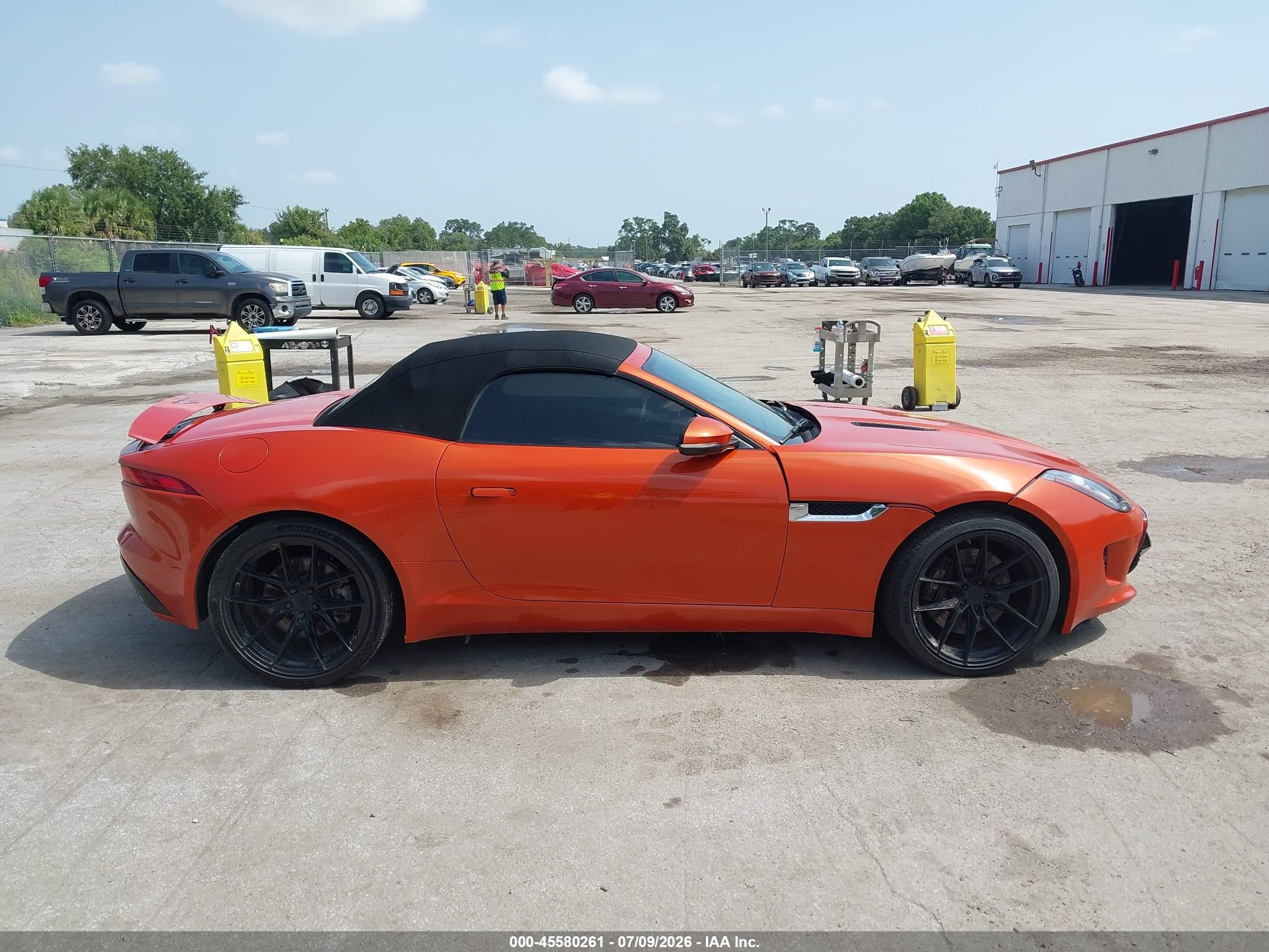 2014 Jaguar F-type   Orange vin: SAJWA6E78E8K05401