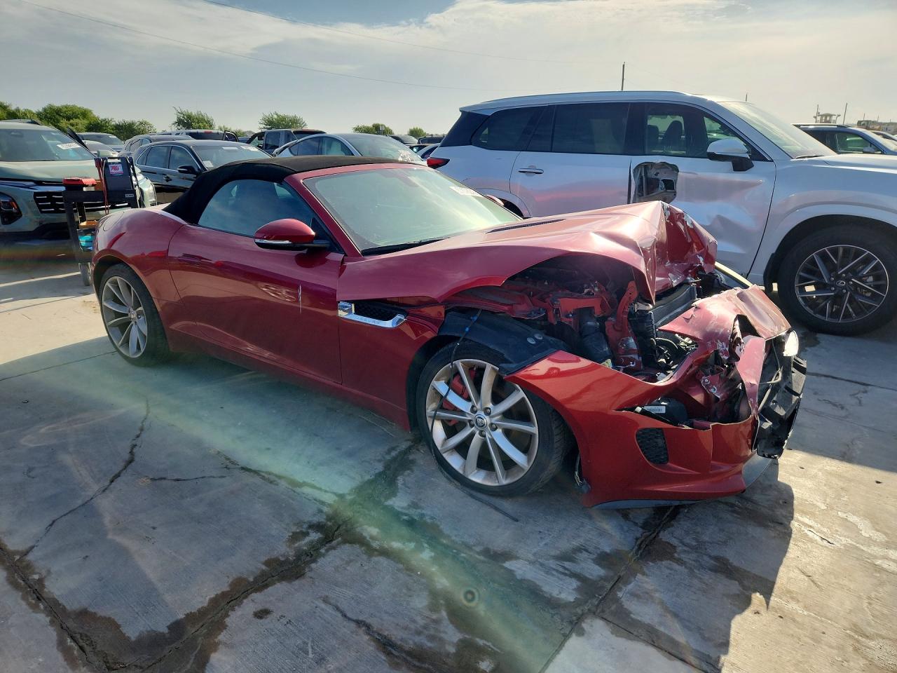 2014 Jaguar F-type S Red vin: SAJWA6FC3E8K08170