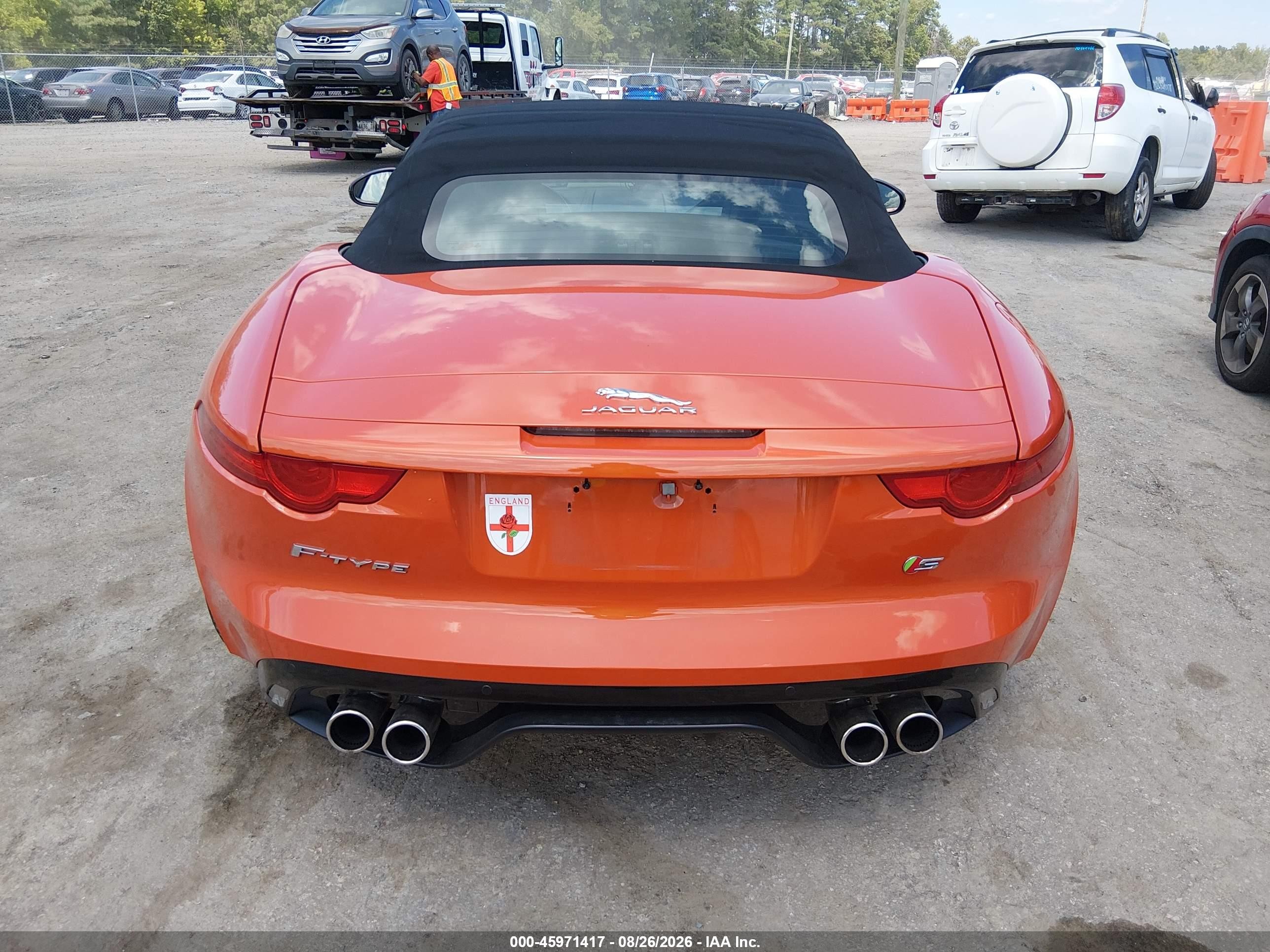 2015 Jaguar F-type V8 S Orange vin: SAJWA6GL3FMK20844