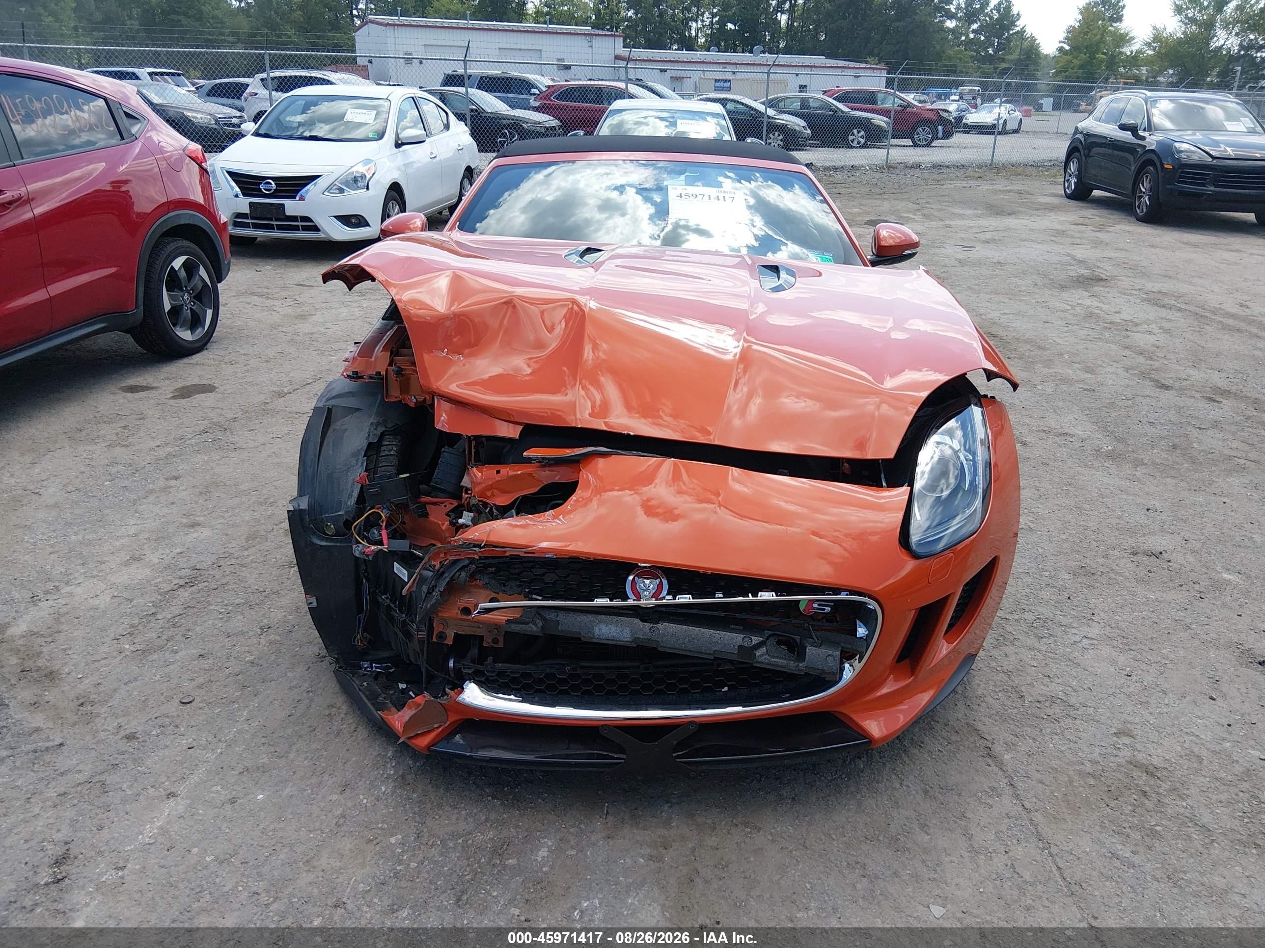 2015 Jaguar F-type V8 S Orange vin: SAJWA6GL3FMK20844