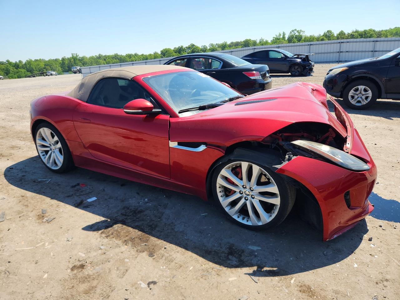 2014 Jaguar F-type V8 S Red vin: SAJWA6GLXEMK04591