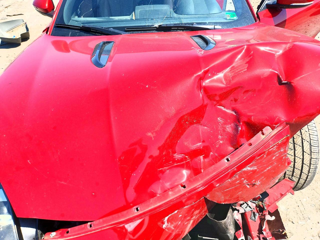 2014 Jaguar F-type V8 S Red vin: SAJWA6GLXEMK04591