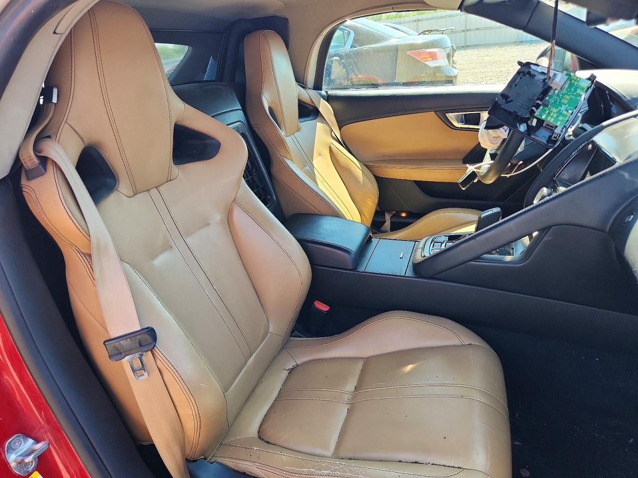 2014 Jaguar F-type V8 S Red vin: SAJWA6GLXEMK04591